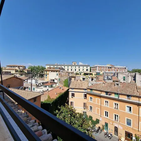 Luxury Floor In Trastevere 公寓
